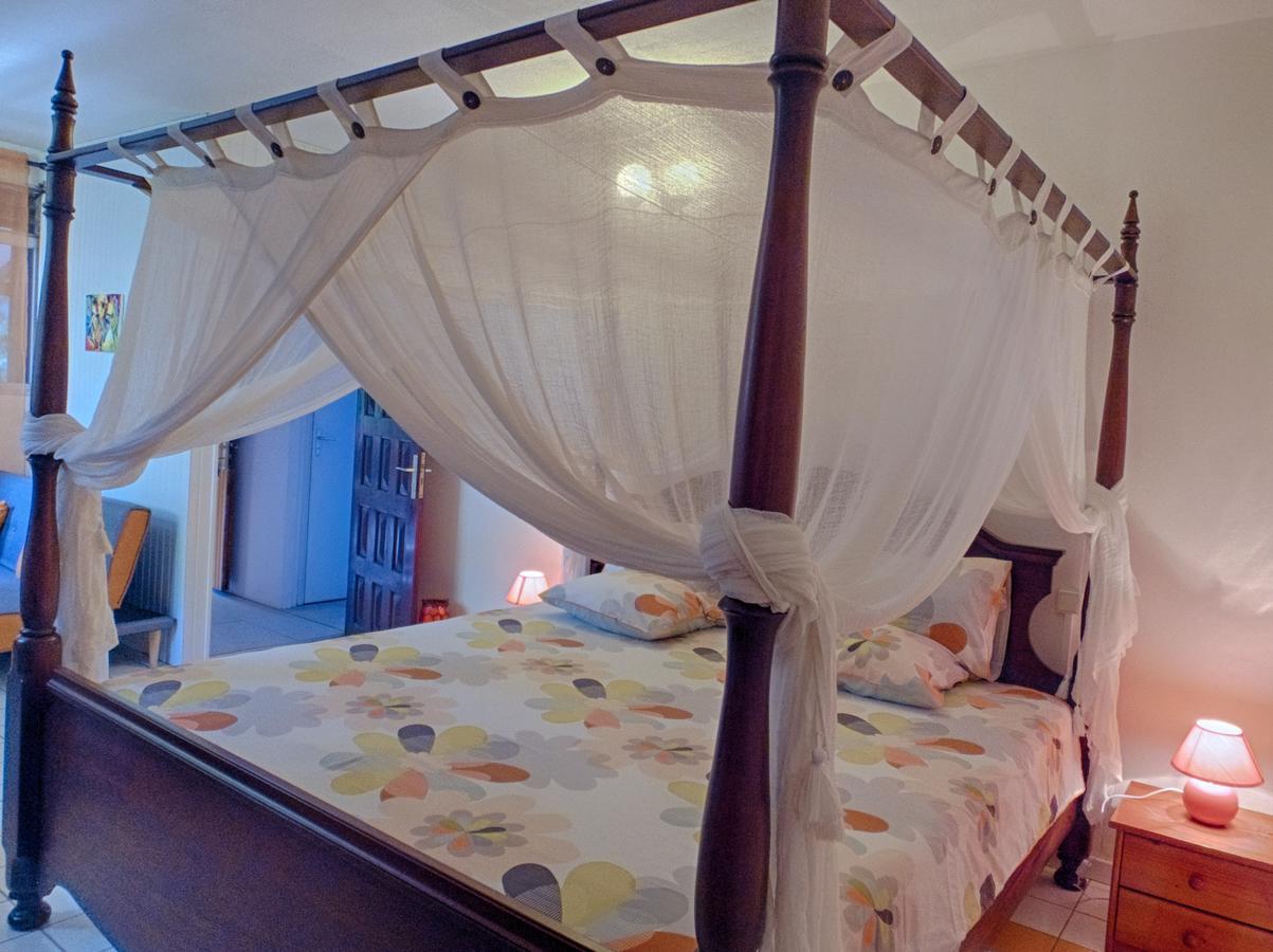 Le Parc Aux Orchidees Villa Поант-Ноар Екстериор снимка